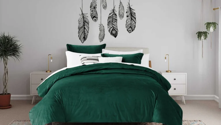 What Makes Velvet Bedding Feel More Luxurious Than Standard Fabrics