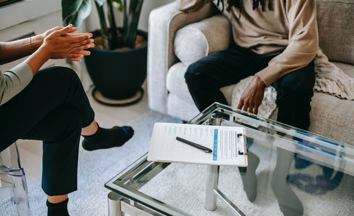 How to Find the Right Eating Disorder Therapist for Your Needs?